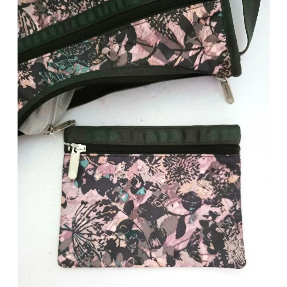 NEW Le Sportsac Deluxe Crossbody Bag w Zippered Pouch Gray/Pink Printed Nylon