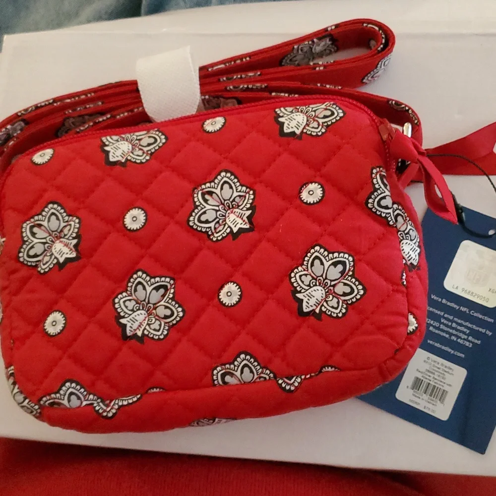 Vera Bradley NFL Colecction Stadium Crossbody Bag‎