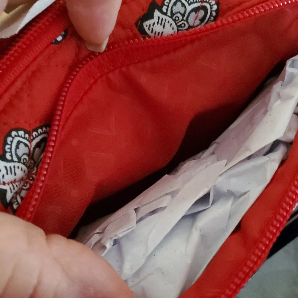 Vera Bradley NFL Colecction Stadium Crossbody Bag‎