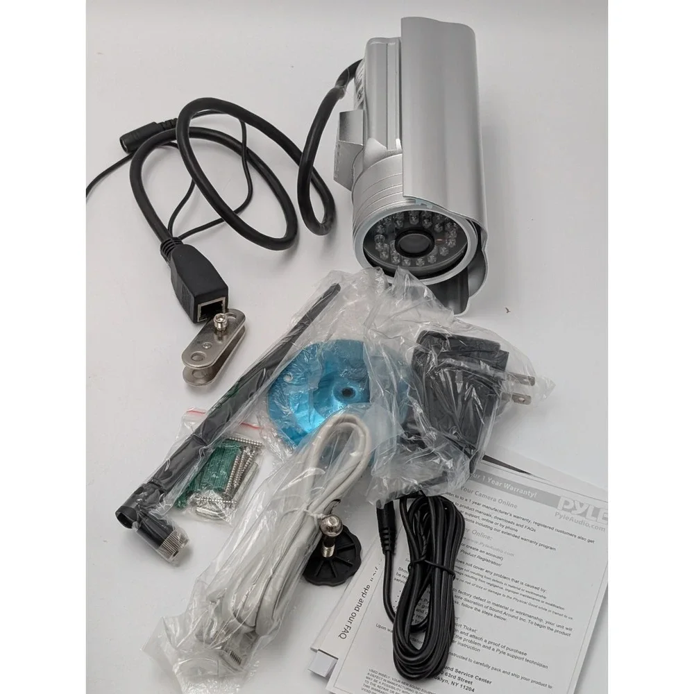 PYLE WIRELESS/WIRED P2P NETWORK PIPCAM15‎ NEW Open Box