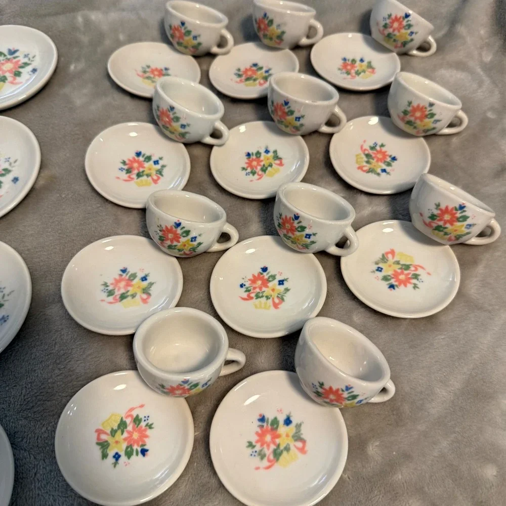 Vintage Miniature Floral Tea‎ Set 35 Pieces Cottagecore Display