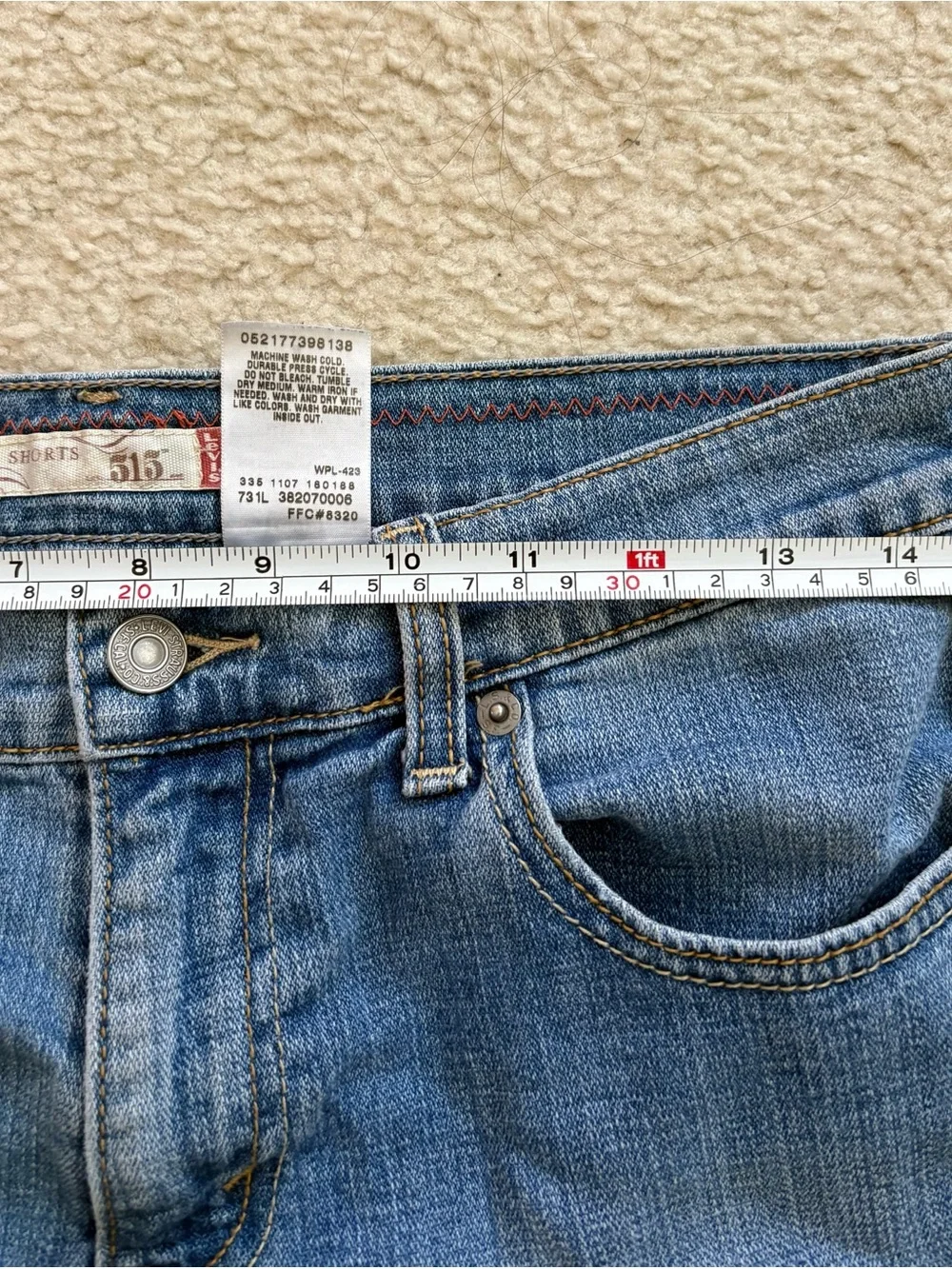 Levi’s Y2K vintage 515 blue denim shorts sz 4 10” inseam mid rise western summer