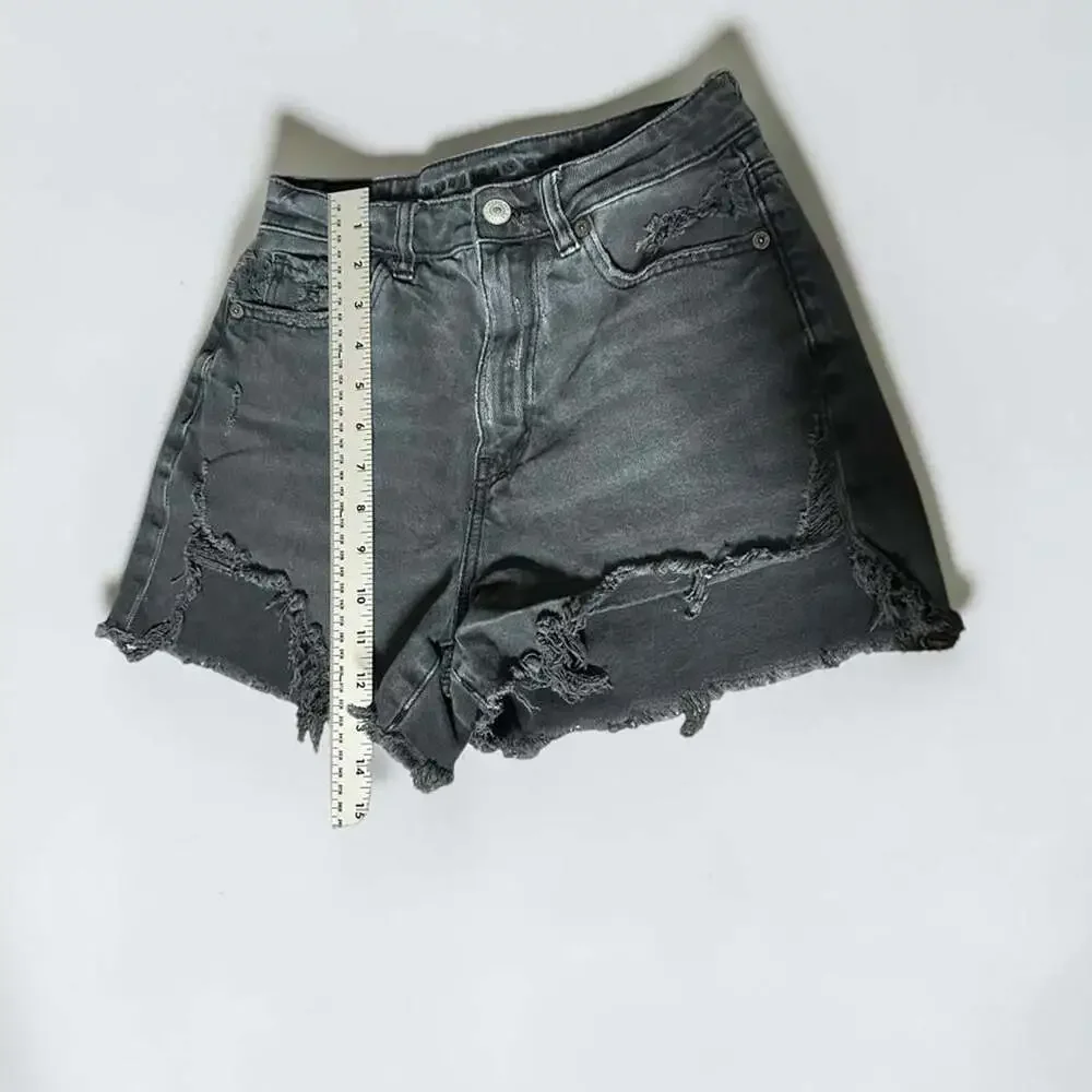 American Eagle Black Distressed Next Level Stretch Shorts Size 2
