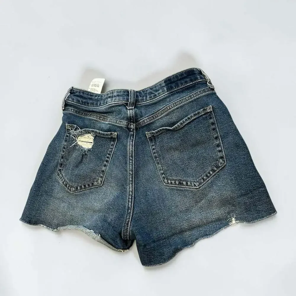 Hollister Curvy Ultra High Rise Mom Shorts W26 Size 3
