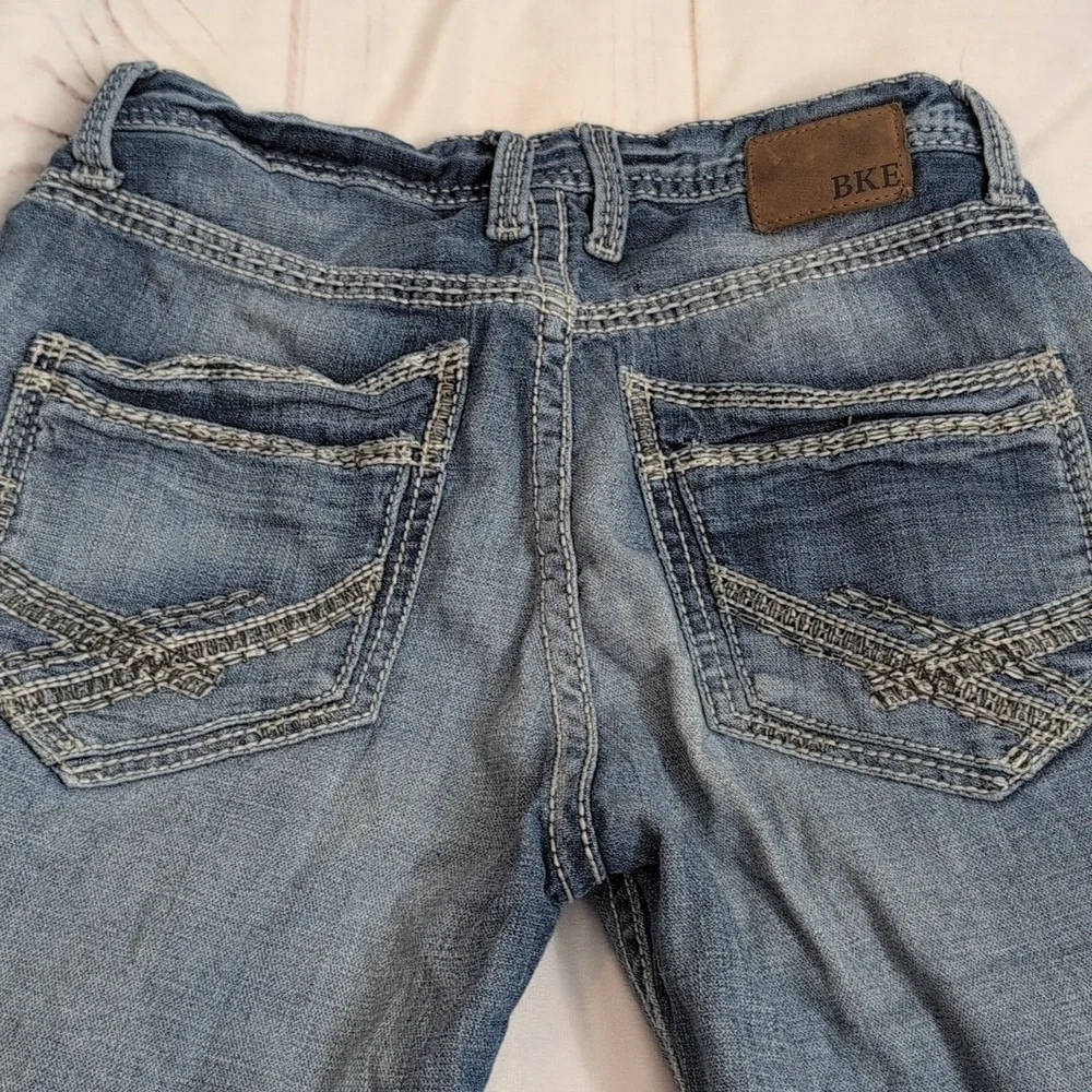 BKE Tyler Denim Jean Shorts size 29 Summer Ready Medium Wash Color