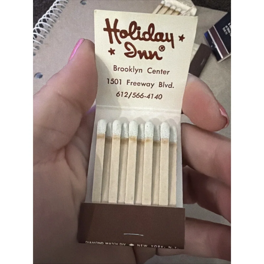 Vintage Matchbook Lot of 6‎ Holiday Inn Hotel Matches Motel