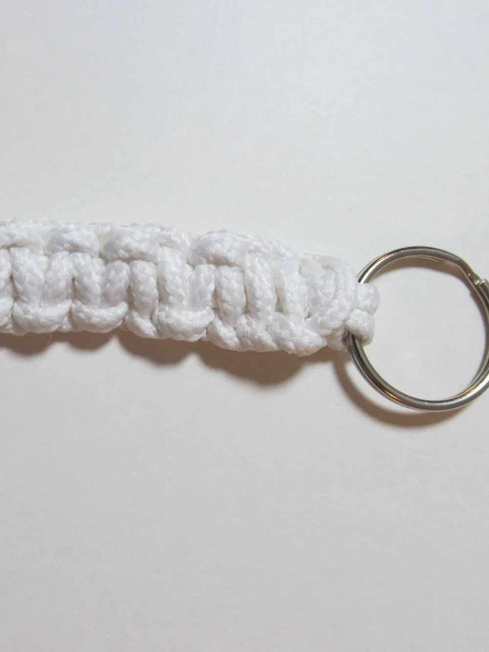 White Paracord Keychain 22812026