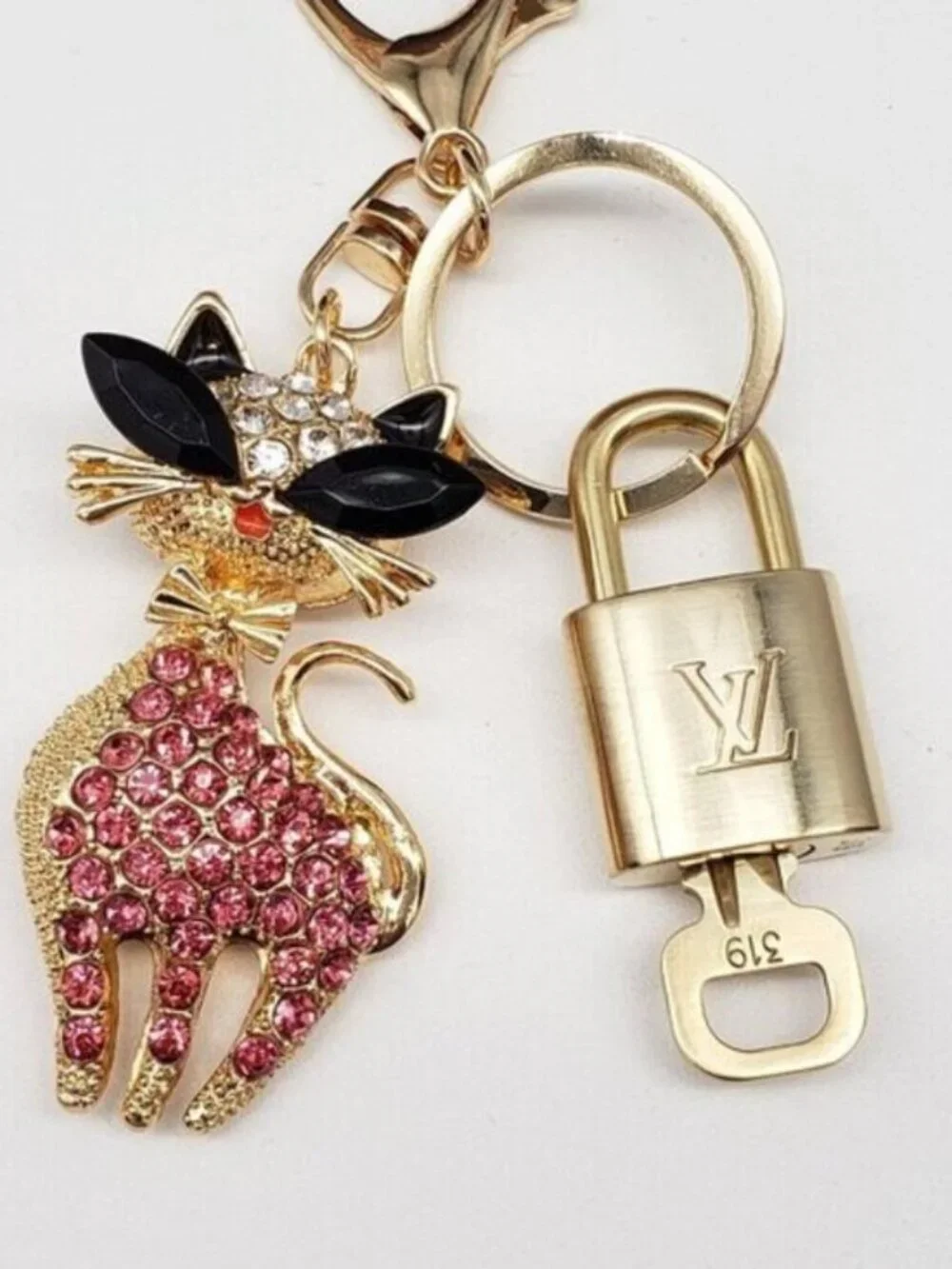 LV Authentic Gold Lock & Key 🔑 Luxury Bag Charm w/ Unbranded Keychain