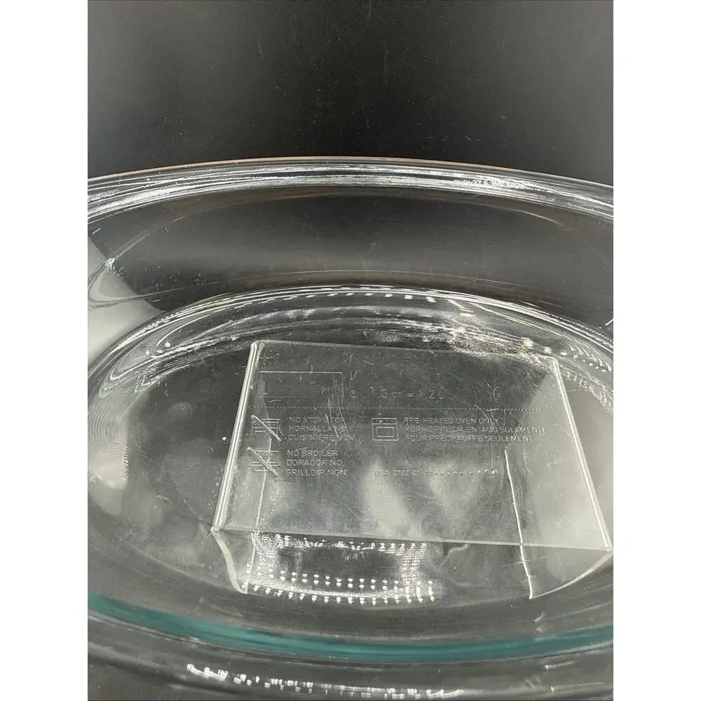 Pyrex 1.3 Qt Aqua Tint Clear Glass Oval Casserole Baking Dish USA