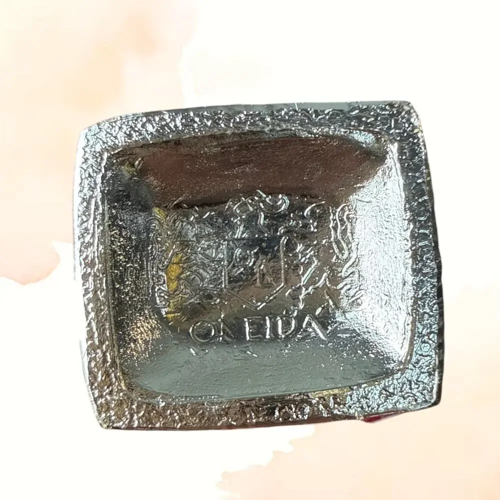 Oneida Chippendale Silverplate Salt & Pepper Shakers Japan Tarnish Resistant