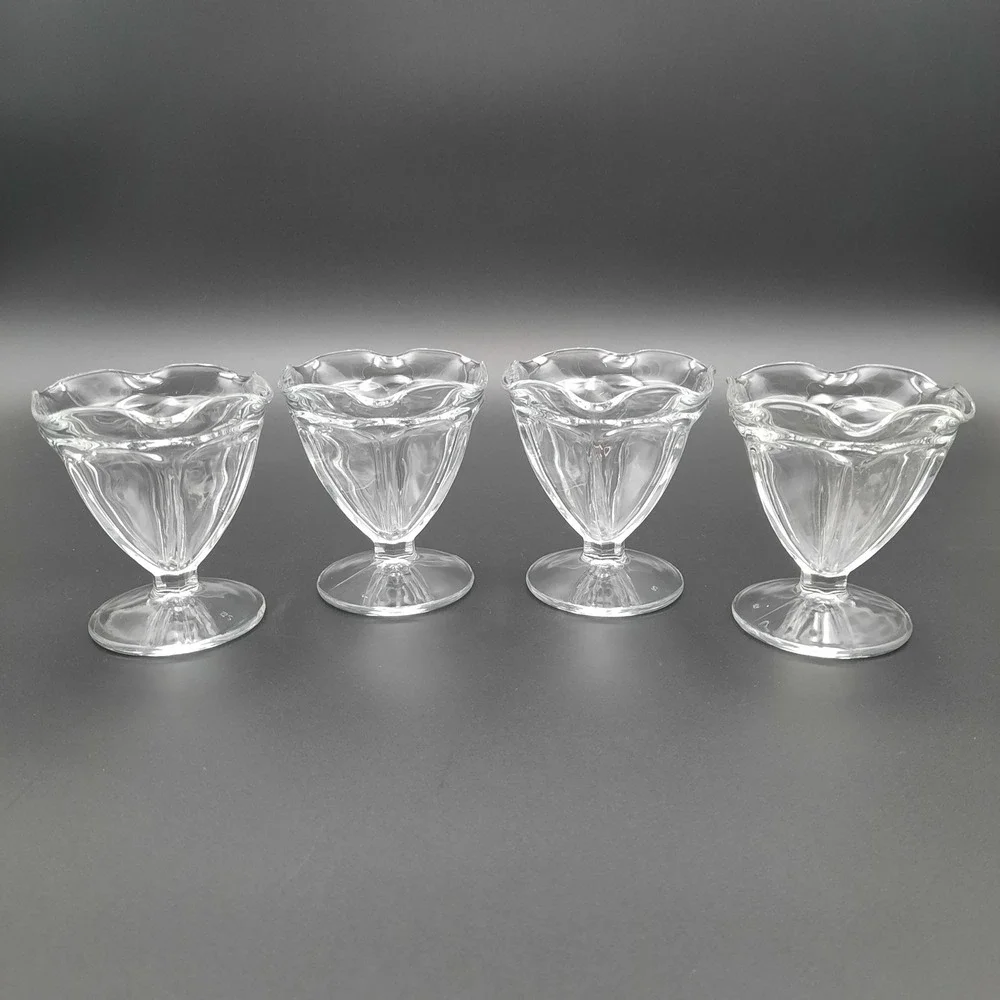 Vintage Crystal Dessert Dishes – Scalloped Pedestal Cups Glow Under‎ UV Light