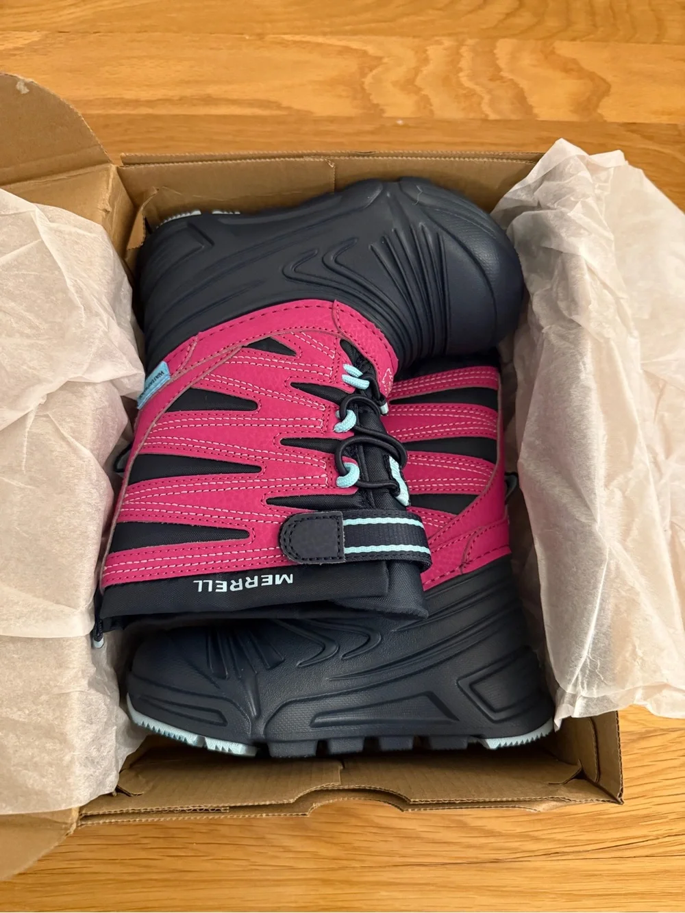 NWT Merrell Kids Snow Boots Pink Black Winter Waterproof - Size 7M