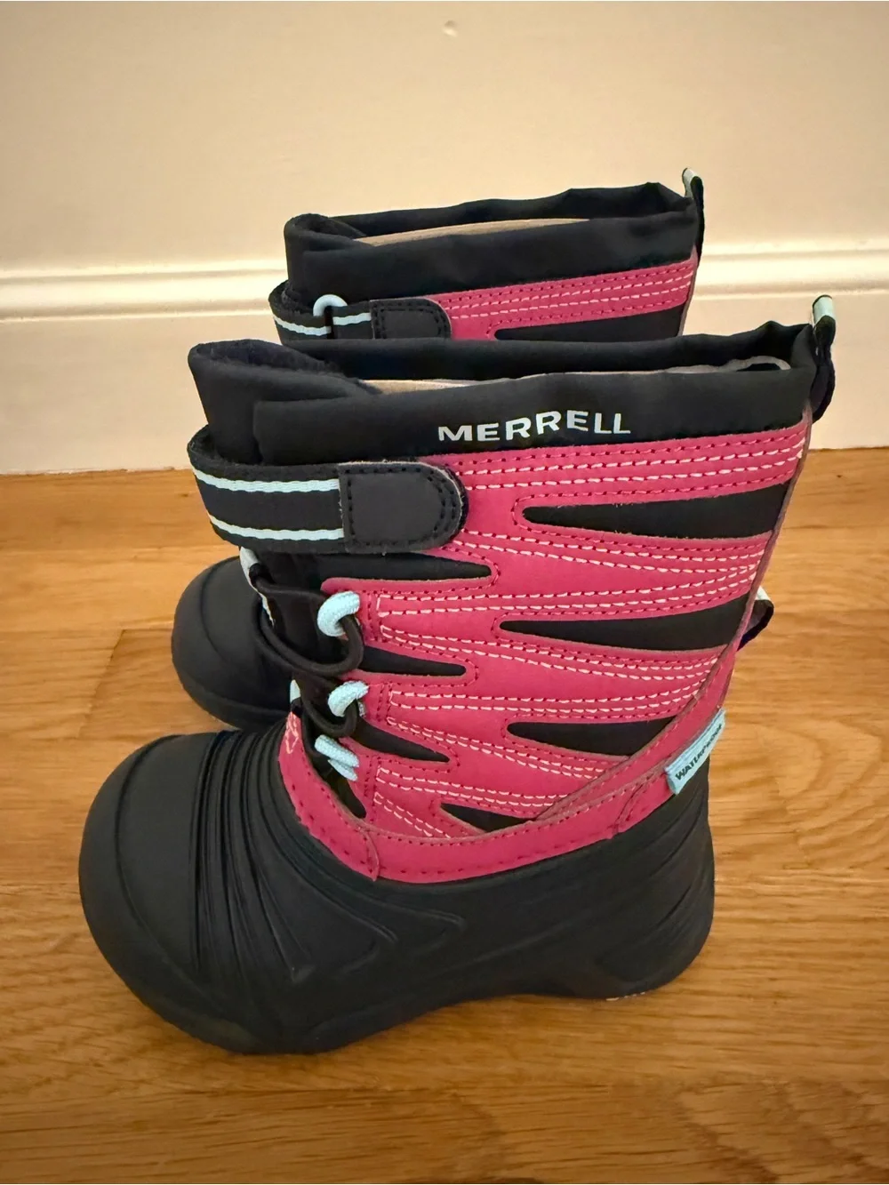 NWT Merrell Kids Snow Boots Pink Black Winter Waterproof - Size 7M