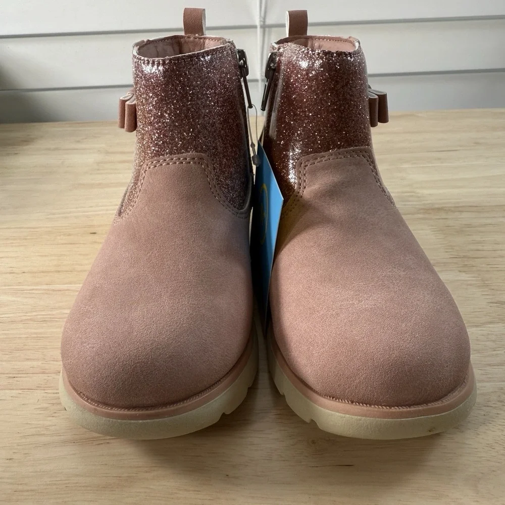 Munchkin Stride Rite Little Girl's Size 10M Avalon Pink Glitter Side-Zip Boots‎