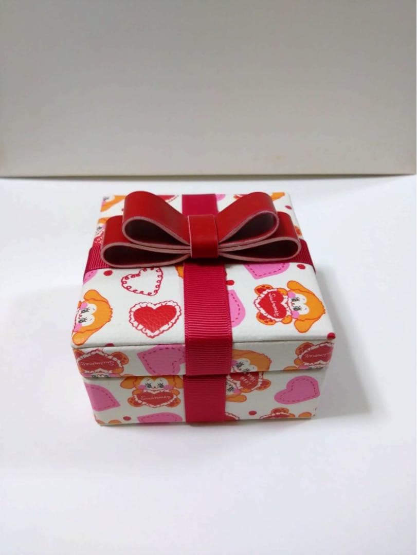 SWIMMER Discontinued Rare Item - Brand New Unused Accessory Box / Jewelry Box