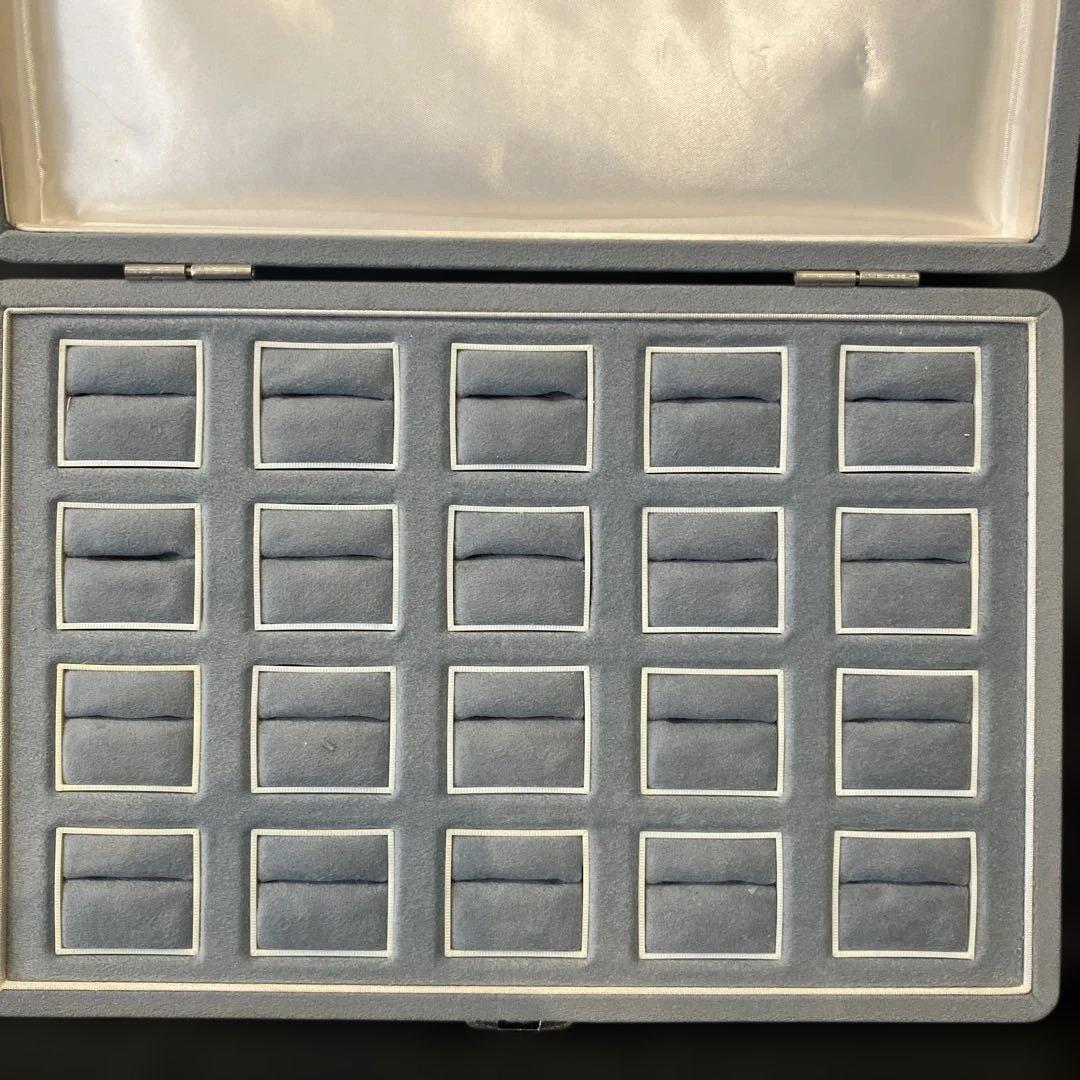 Showa Retro Accessory Case Set