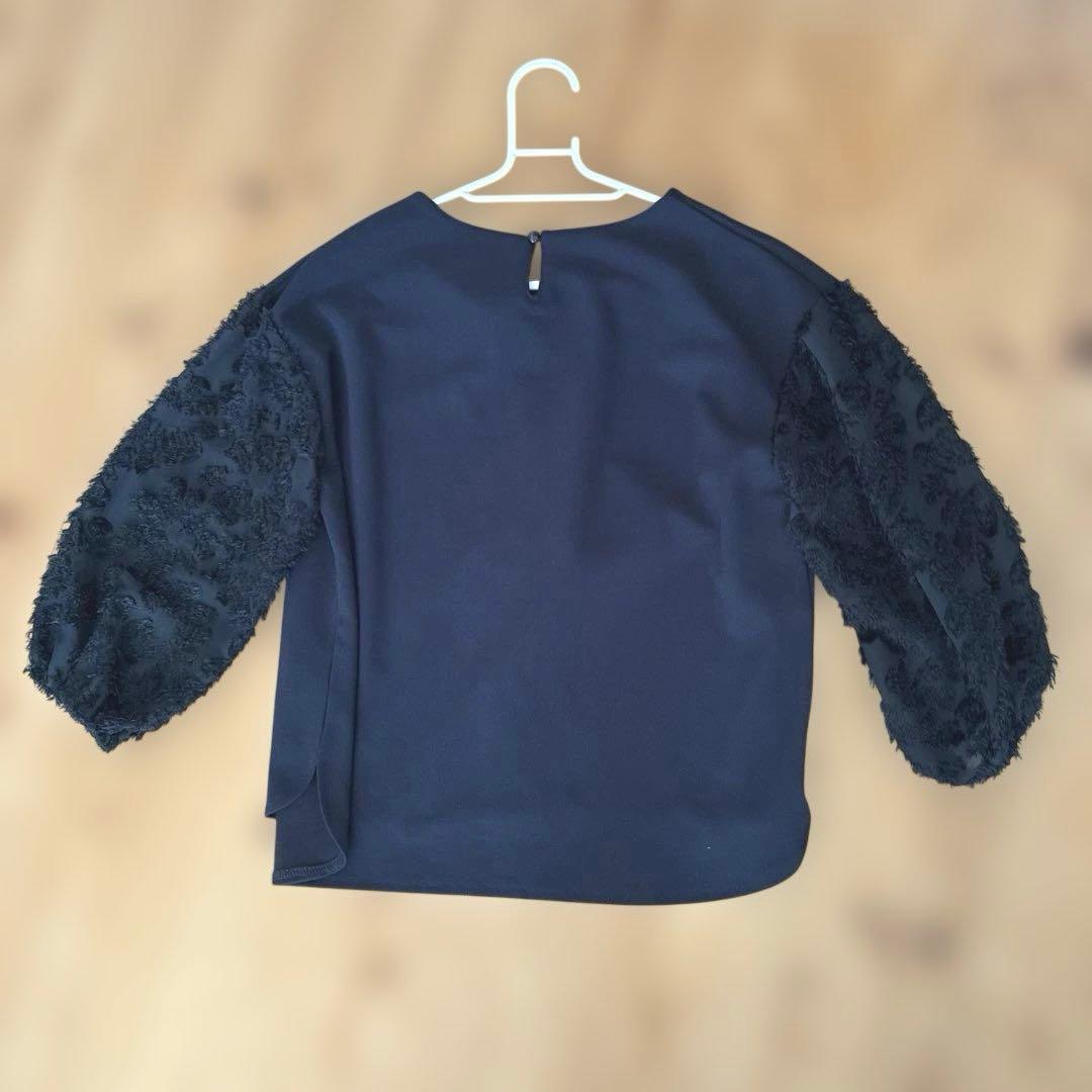 Beautiful condition, ABBEBE blouse, cut and sew, shirt, U-neck, navy, S