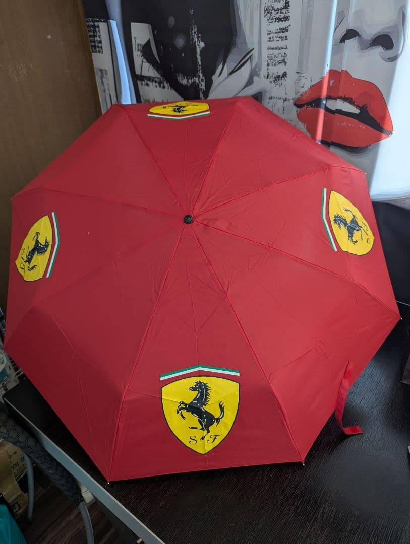 Ferrari Folding Umbrella & Keychain Unused Item