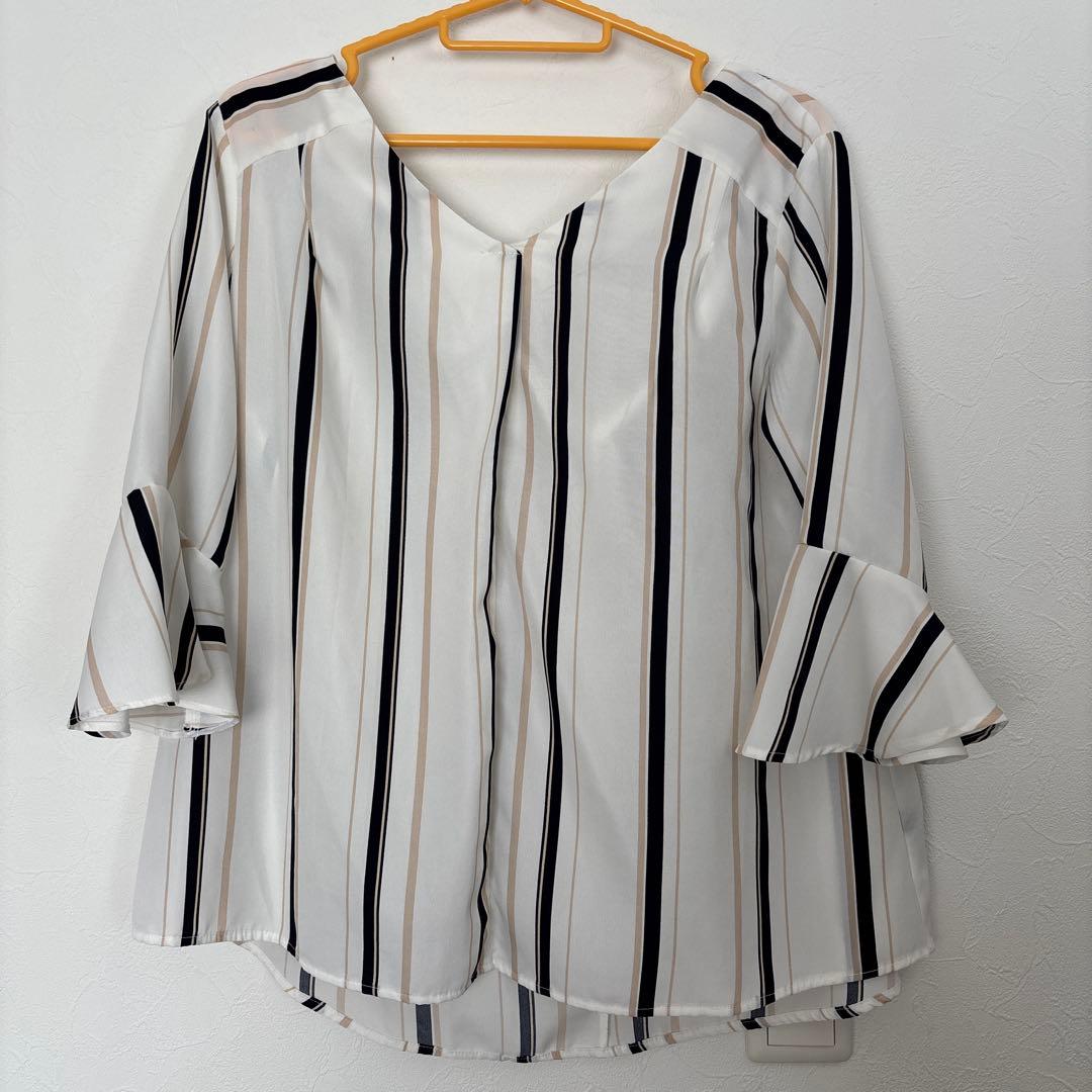 Stripe V-Neck Back Ribbon Blouse F